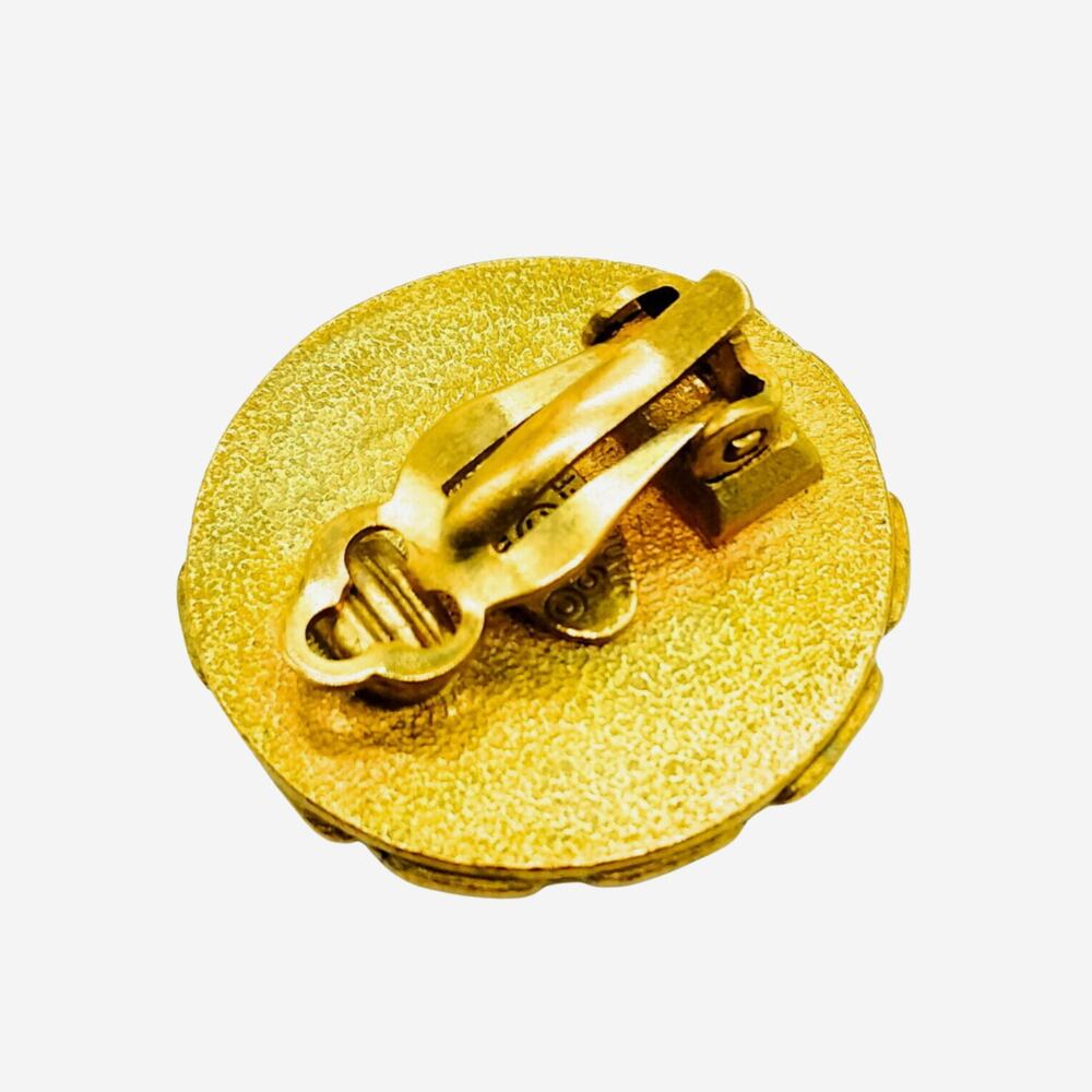 Chanel 24k Gold-Plated Black Clip-on Earrings - Picture 8 of 9